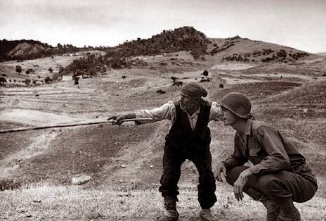 Mostra dedicata al grande fotoreporter: "Robert Capa in Italia"