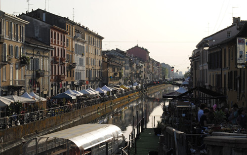 Nuovo look per il mercato del sabato a Porta Ticinese