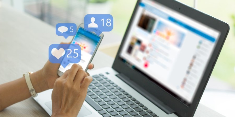 Spiare gli ex sui social, il fenomeno patologico del likeing