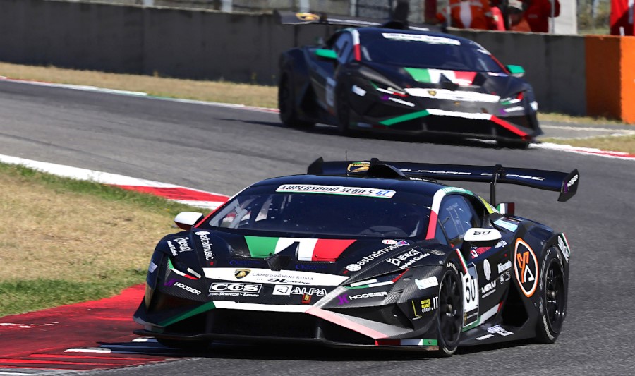 DL Racing accende il SuperSport Series GT con quattro Lambo