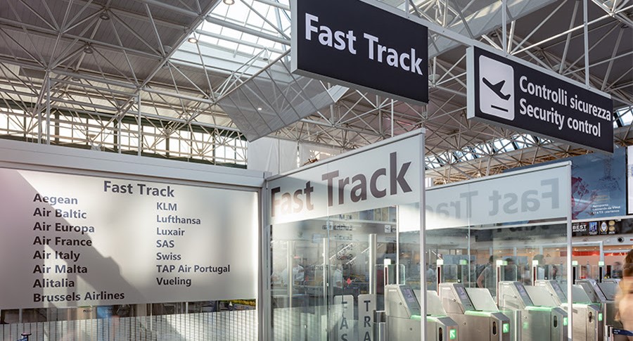 Viaggi: negli aeroporti di Linate e Malpensa attivo il Fast Track di Telepass