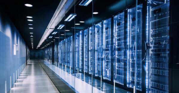 Data center: impatto su lavoro, stipendi e bollette negli USA