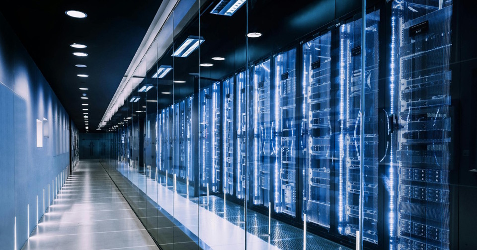 Data center: impatto su lavoro, stipendi e bollette negli USA