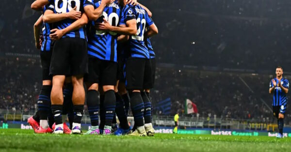 Tifosi Inter vogliono Pazza Inter come inno ufficiale