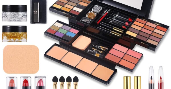 Tendenze make up estate 2026: luce e colore per la pelle