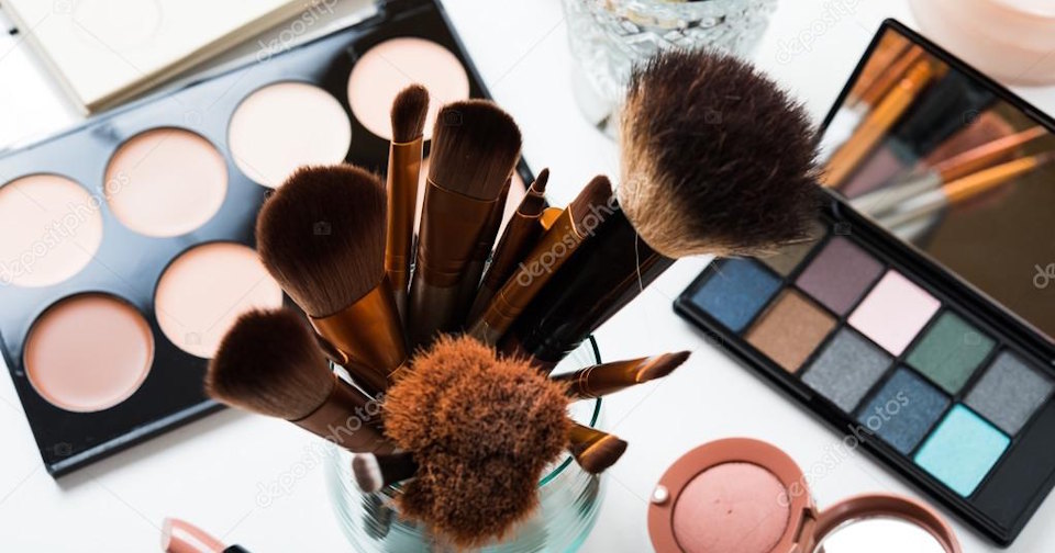 Bronzer in crema: il segreto per un trucco estivo perfetto