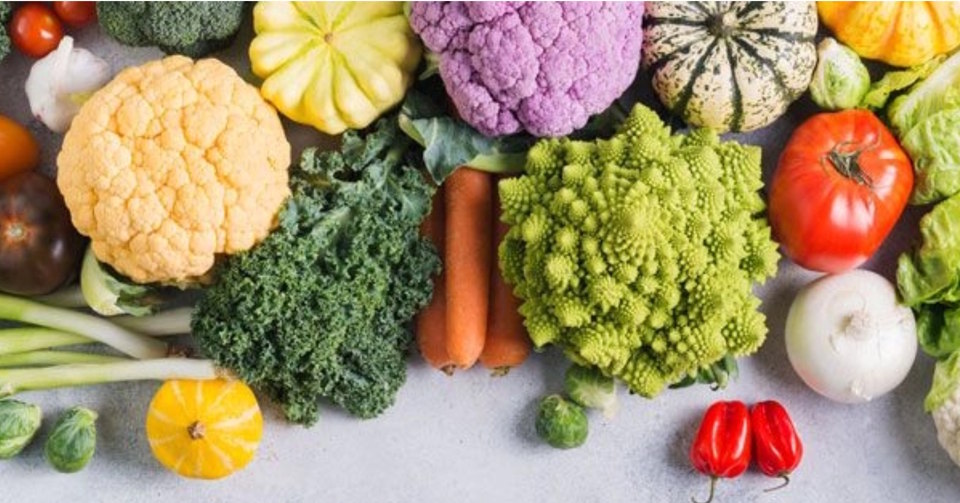 Spinaci e grasso addominale: verità e strategie nutrizionali