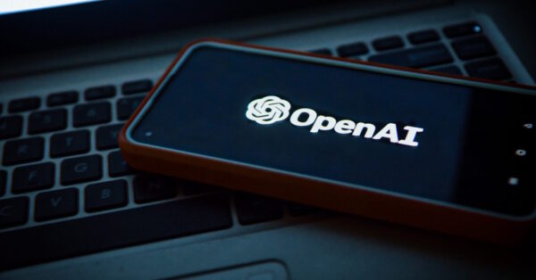 OpenAI cede il 5% al governo USA: valutazione 852 miliardi